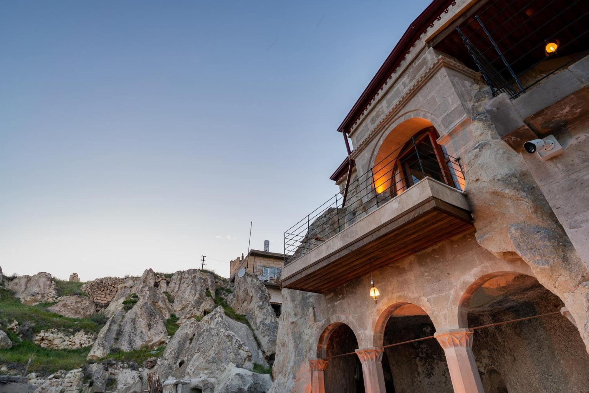 Hotel Cappadocia Inans Cave & Swimming Pool Hot Nevşehir Zewnętrze zdjęcie
