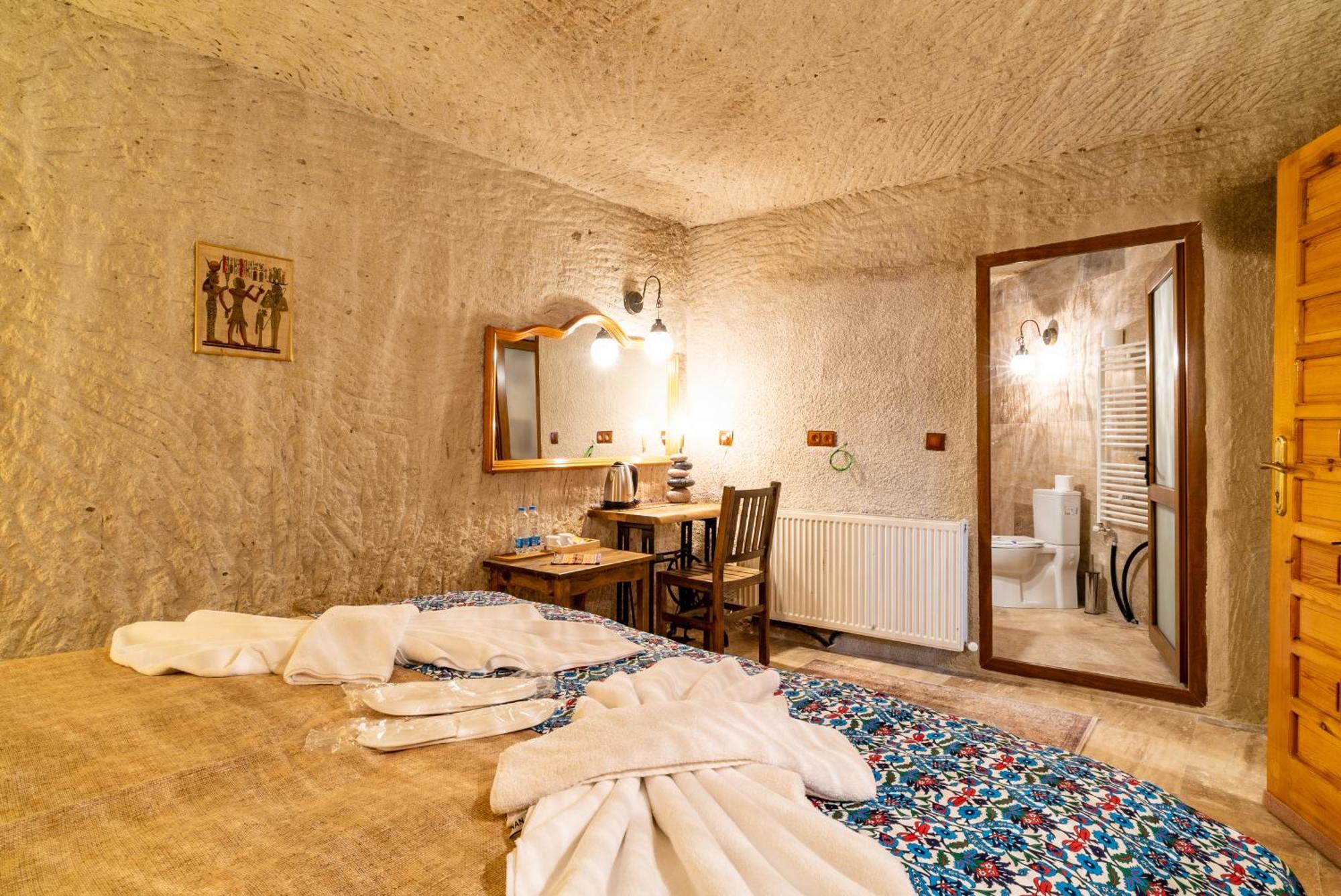 Hotel Cappadocia Inans Cave & Swimming Pool Hot Nevşehir Zewnętrze zdjęcie