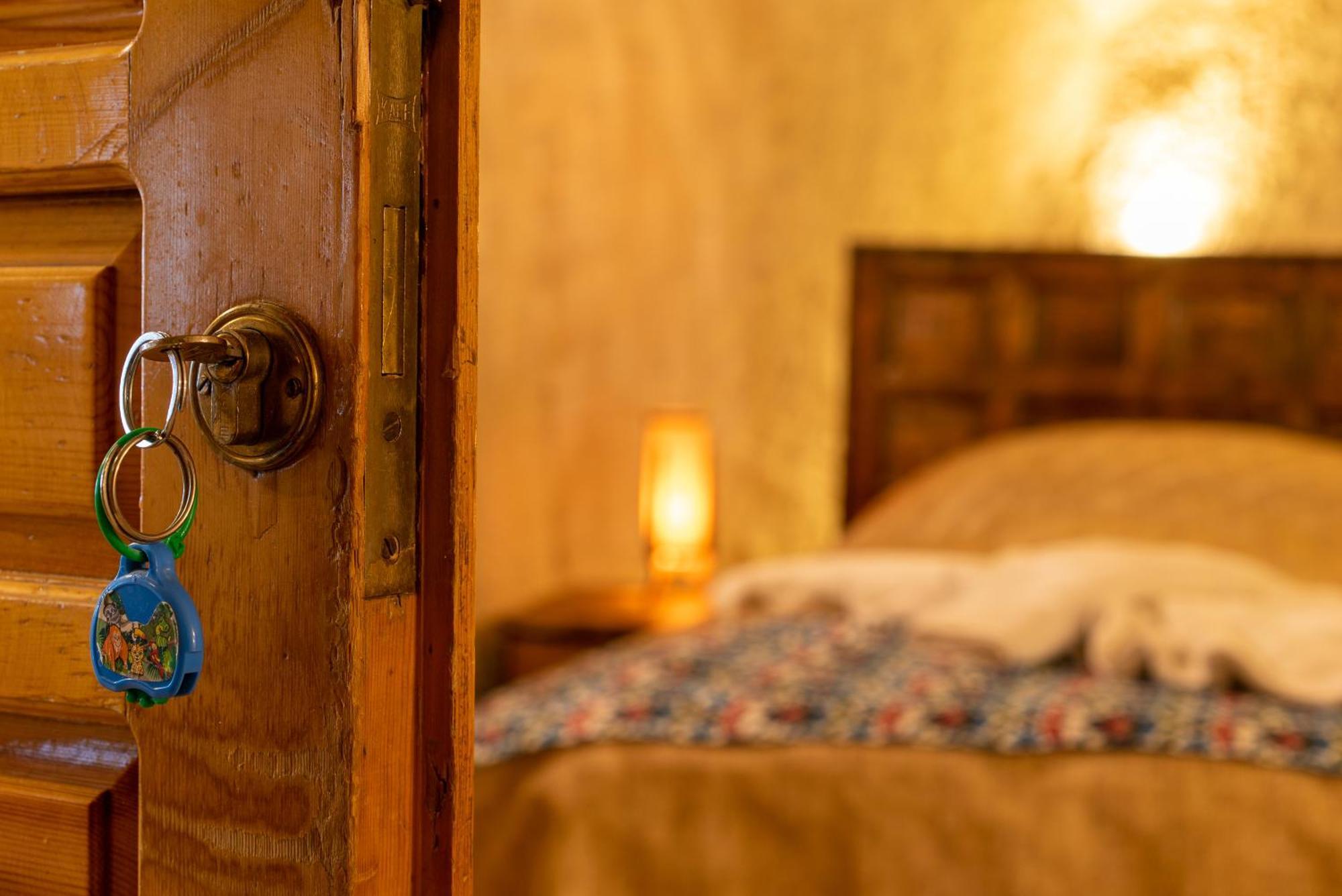 Hotel Cappadocia Inans Cave & Swimming Pool Hot Nevşehir Zewnętrze zdjęcie
