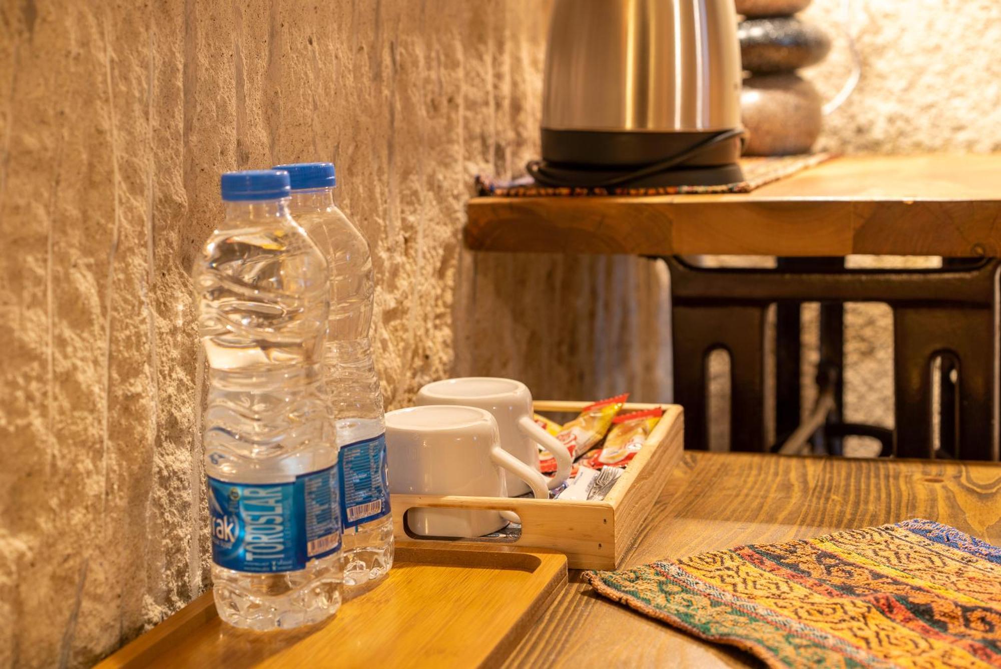 Hotel Cappadocia Inans Cave & Swimming Pool Hot Nevşehir Zewnętrze zdjęcie