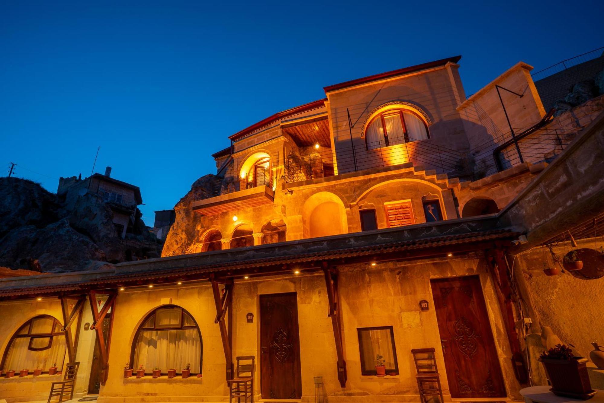 Hotel Cappadocia Inans Cave & Swimming Pool Hot Nevşehir Zewnętrze zdjęcie