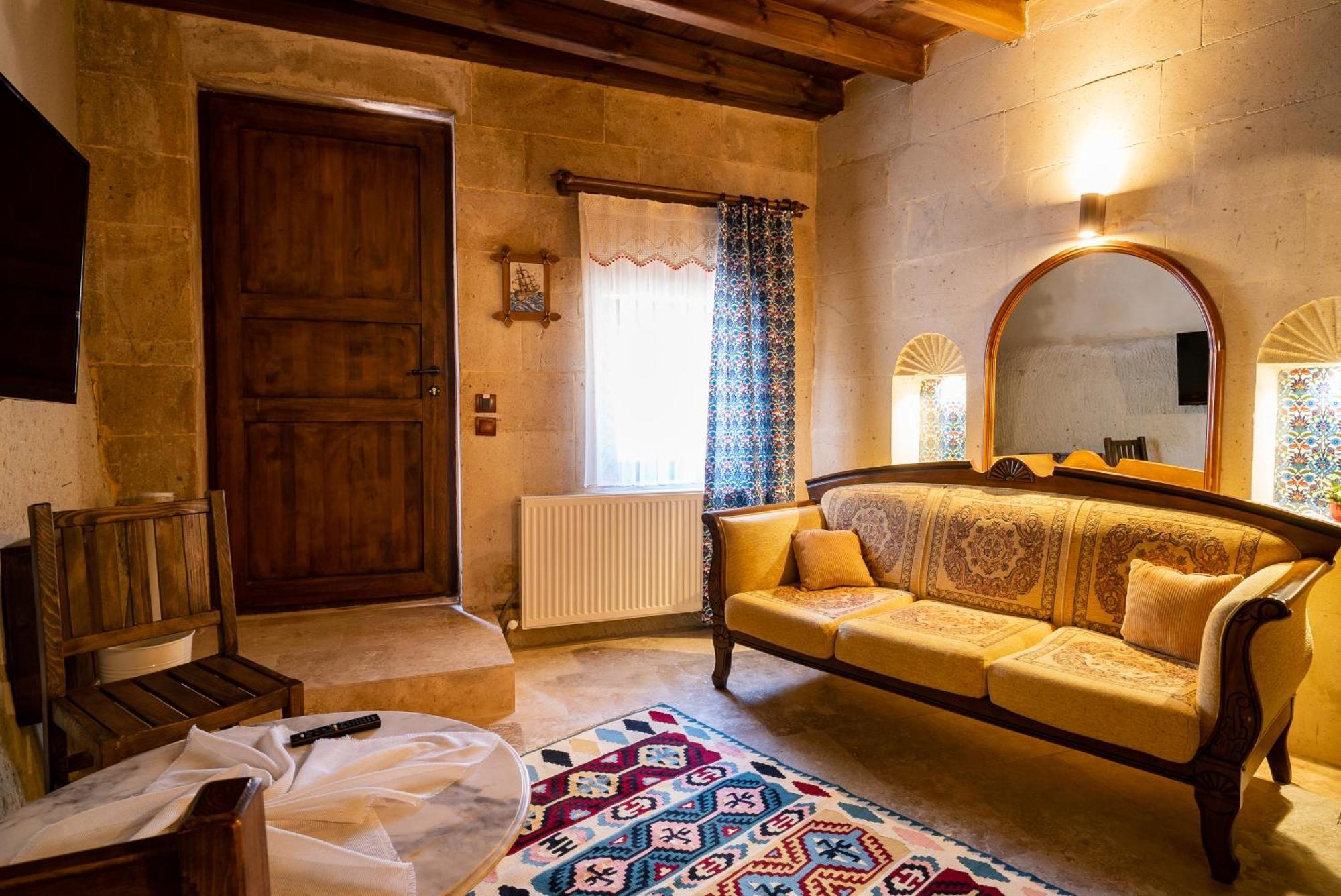 Hotel Cappadocia Inans Cave & Swimming Pool Hot Nevşehir Zewnętrze zdjęcie